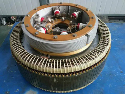 無刷電勵(lì)磁電機(jī)